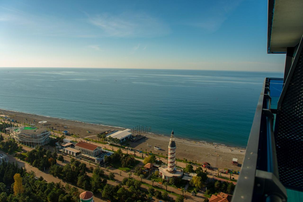 Orbi City Aparthotel Black Sea View Batumi Exterior foto