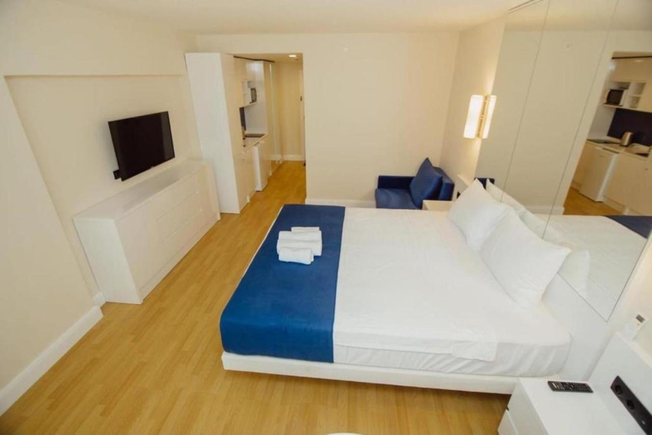 Orbi City Aparthotel Black Sea View Batumi Exterior foto